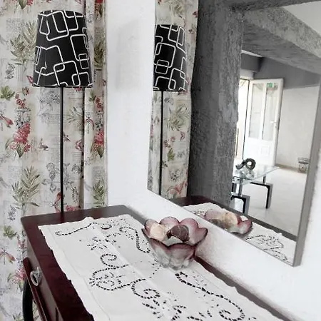 Ariadni Familie House